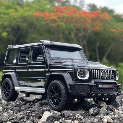 1:32 Mercedes-Benz G700 G65 SUV