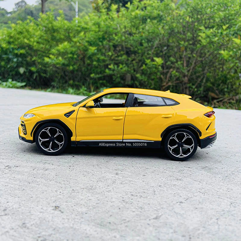 1:24 Lamborghini URUS