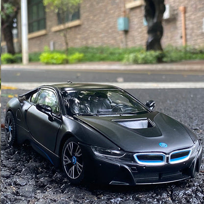 1:24 BMW i8