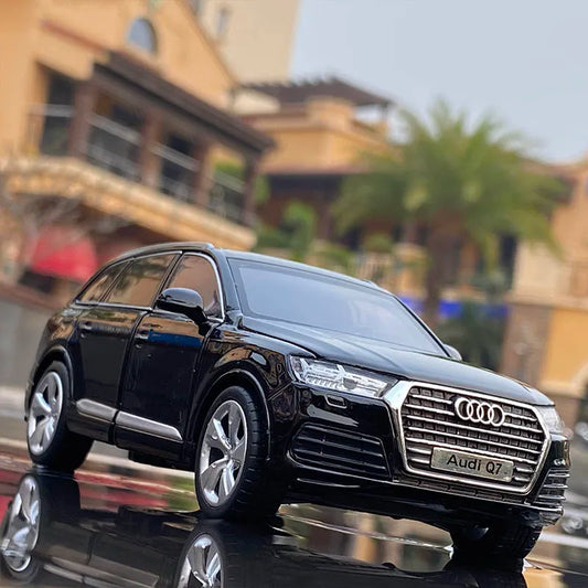 1:32 Audi Q7 Sport