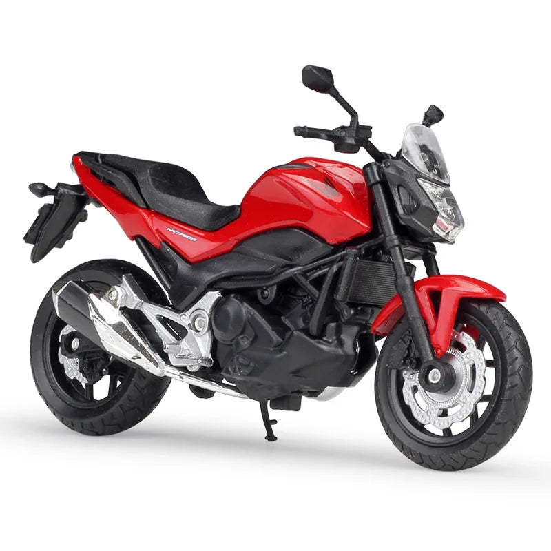 1:18 2018 Honda NC750S