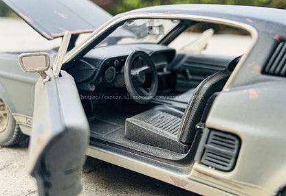 1:24 Old 1967 Ford Mustang GT