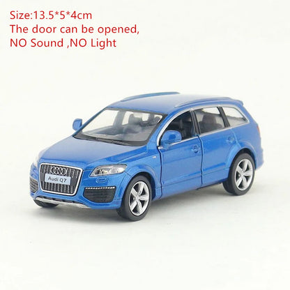 1:32 AUDI Q5