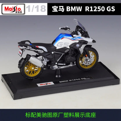 1:18 BMW R1250 GS R nineT Scrambler