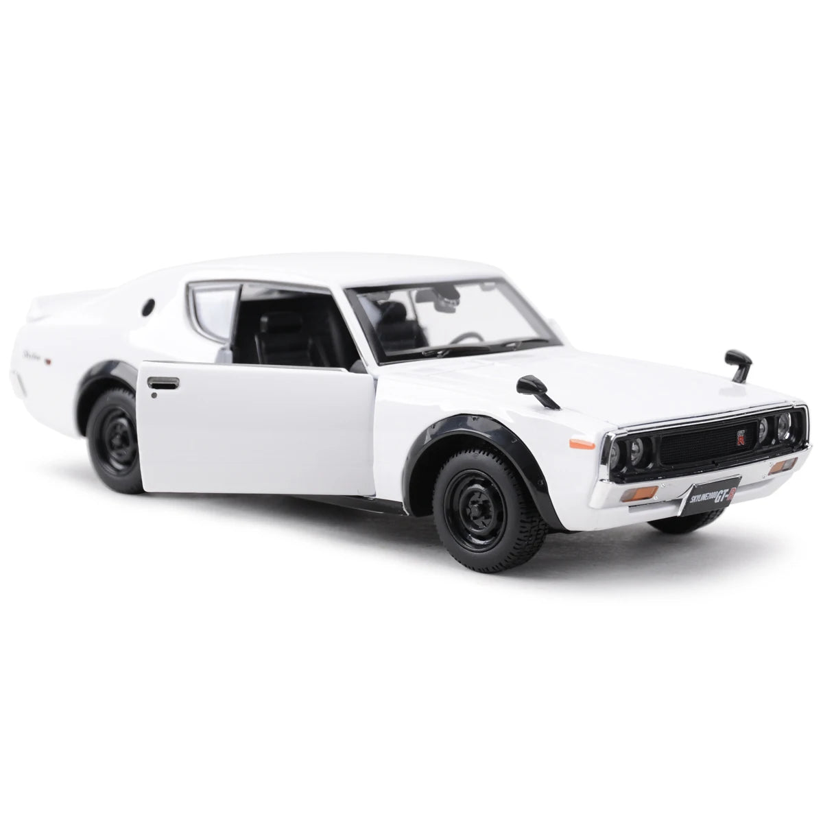 1:24 1973 Nissan Skyline 2000GT-R (KPGC110)