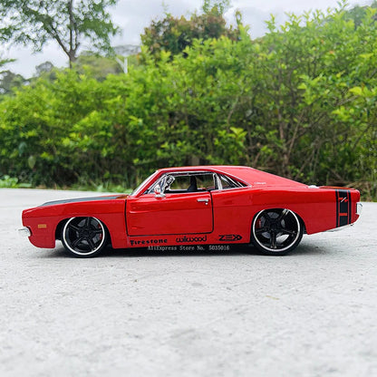 1:25 1969 Dodge Challenger R/T