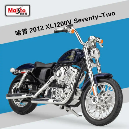 1:18 Harley 2008 FLSTSB Cross Bones