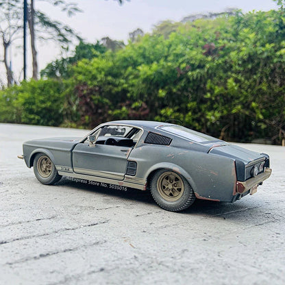 1:24 Old 1967 Ford Mustang GT