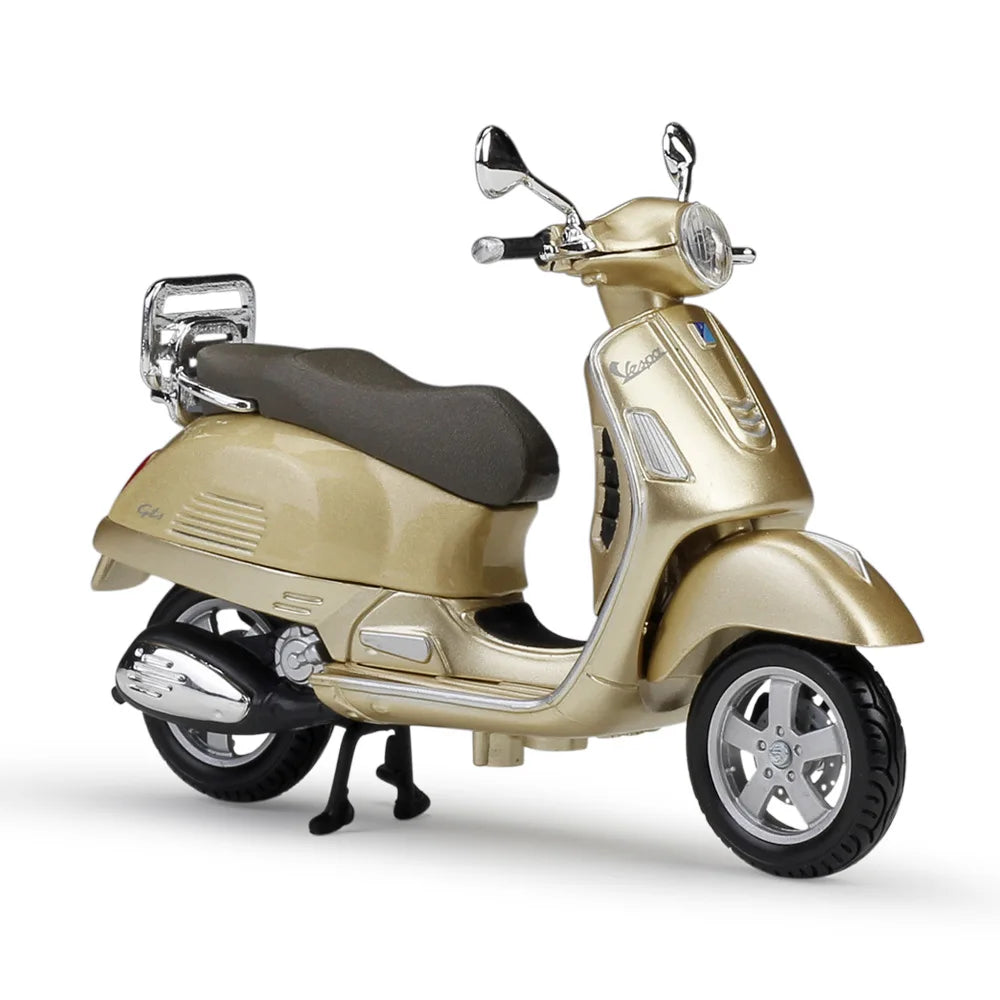 1:18 2017 Vespa GTS 300