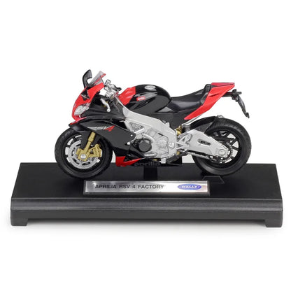 1:18 Aprilia RSV4
