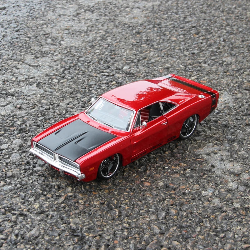 1:25 1969 Dodge Challenger R/T