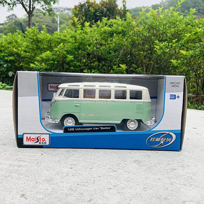 1:25 Volkswagen VAN SAMBA