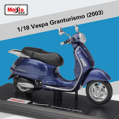 1:18 2017 Vespa GTS 300