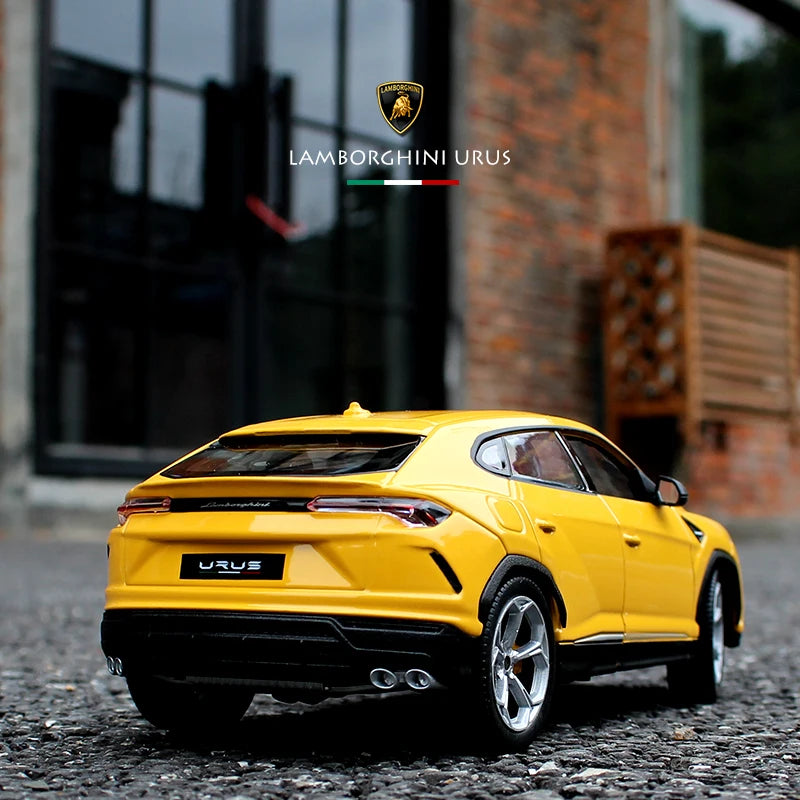 1:24 Lamborghini URUS
