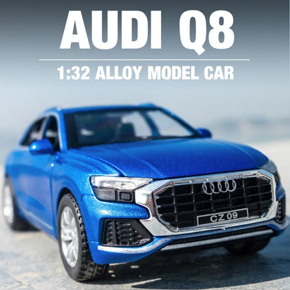 1:32 Audi Q8