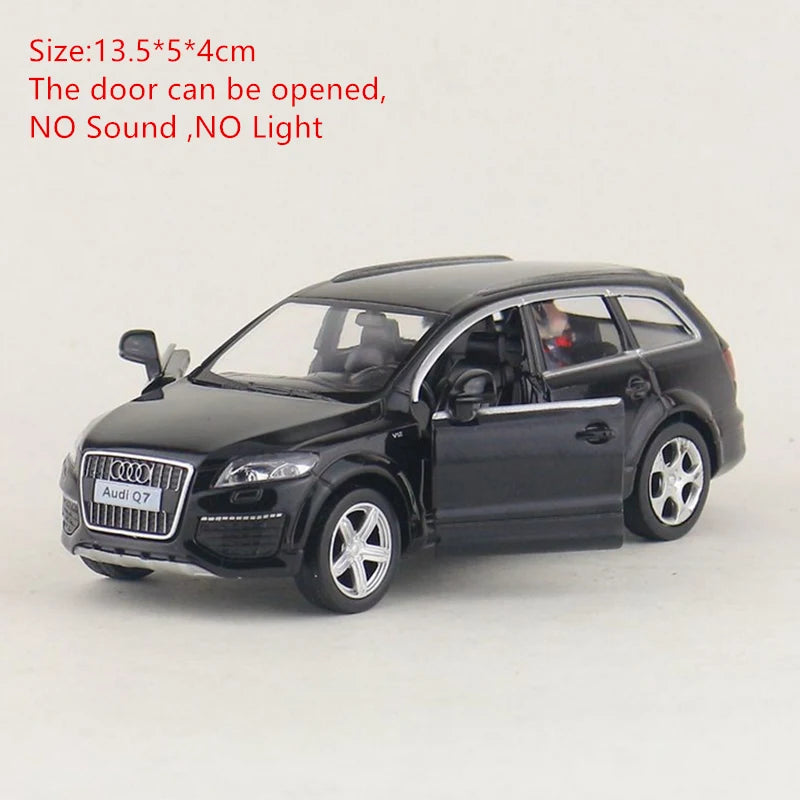 1:32 AUDI Q5