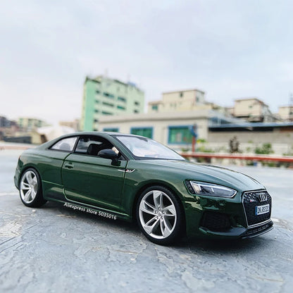 1:24 Audi RS5