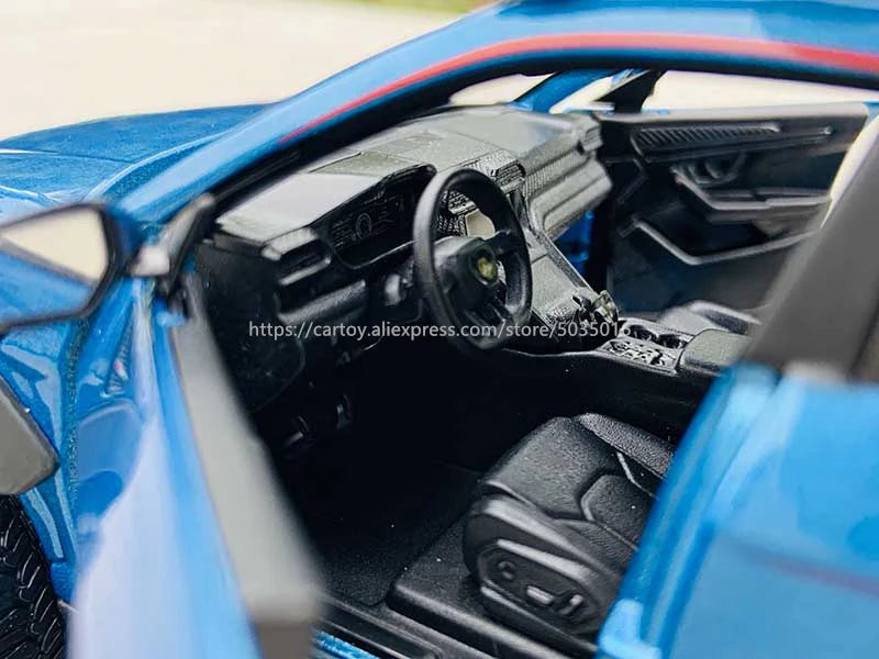 1:24 Lamborghini URUS