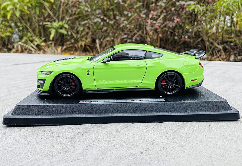 1:24 2020 Ford Mustang Shelby GT500