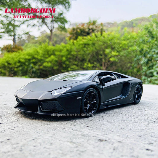 1:24 Lamborghini Aventador LP700-4