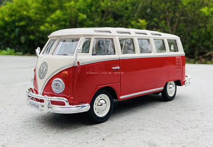 1:25 Volkswagen VAN SAMBA