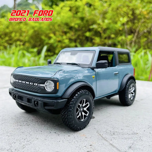 1:24 Ford Bronco Badlands 2021