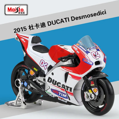 1:18 Yamaha 2018 Champion 46