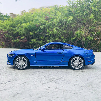 1:24 Ford Mustang-GT