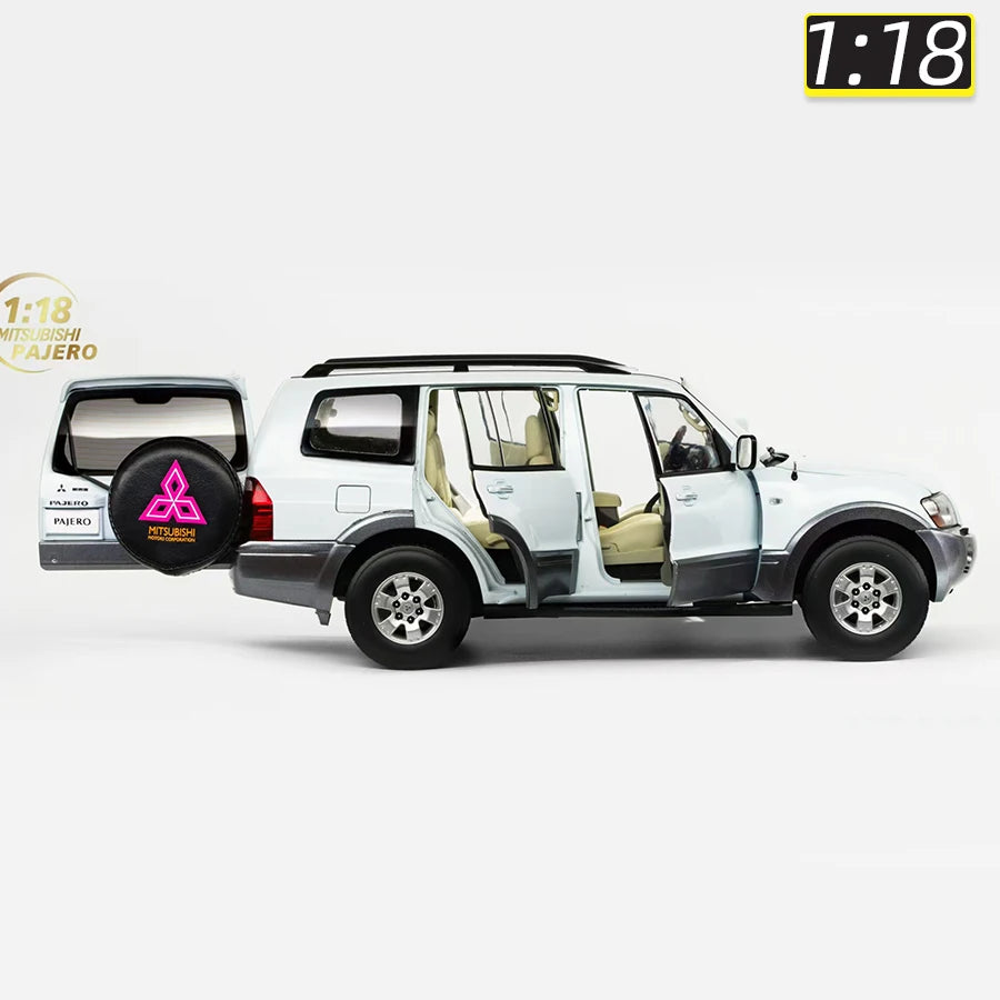 1:18 Mitsubishi Pajero V73