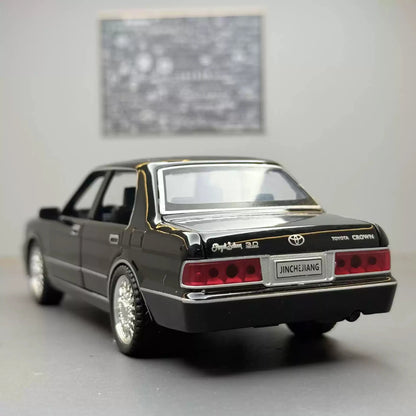 1:32 Toyota Crown GR86