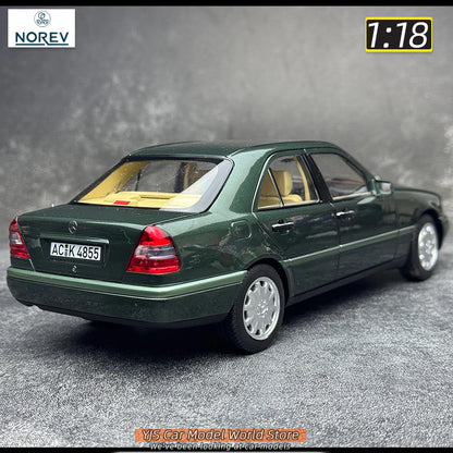 1:18 Mercedes-Benz  C-Class 1993