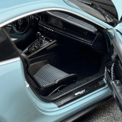 1:18 Porsche 911 ST 2023