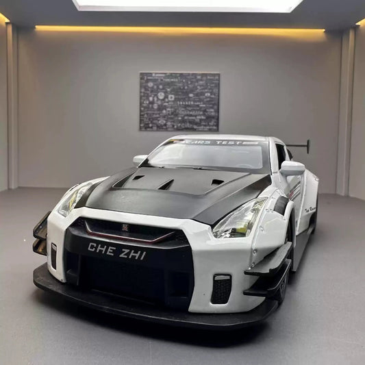 1:24 Nissan GTR