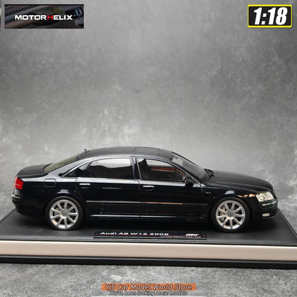1:18 Audi A8 W12 2008