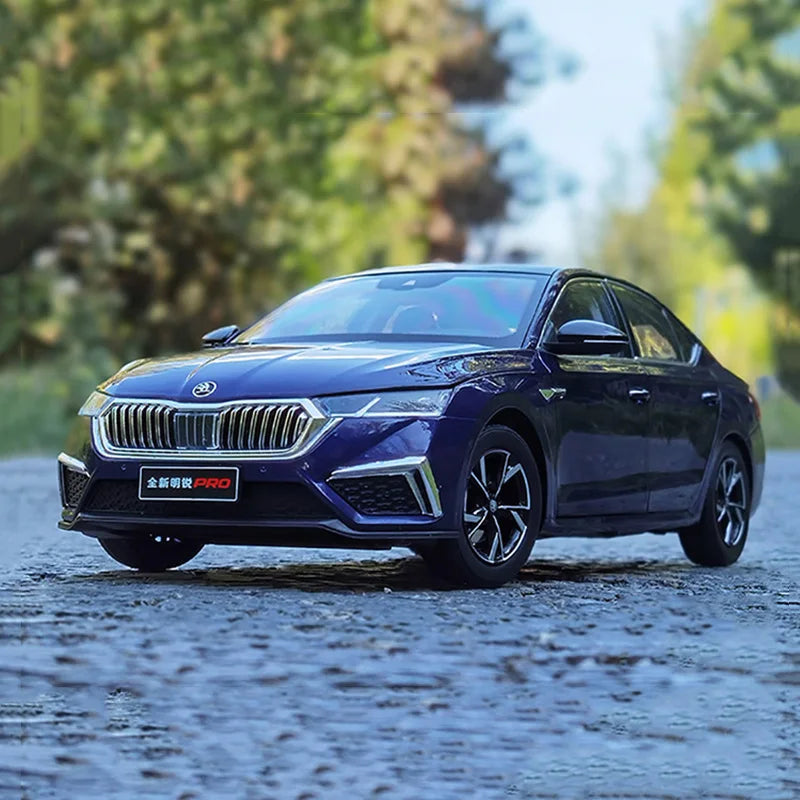 1:18 SKODA Octavia PRO