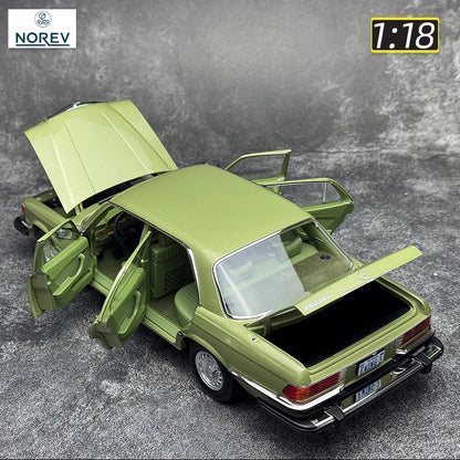 1:18 Mercedes-Benz 450 SEL