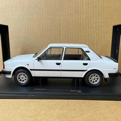 1:18 SKODA 130L 1980