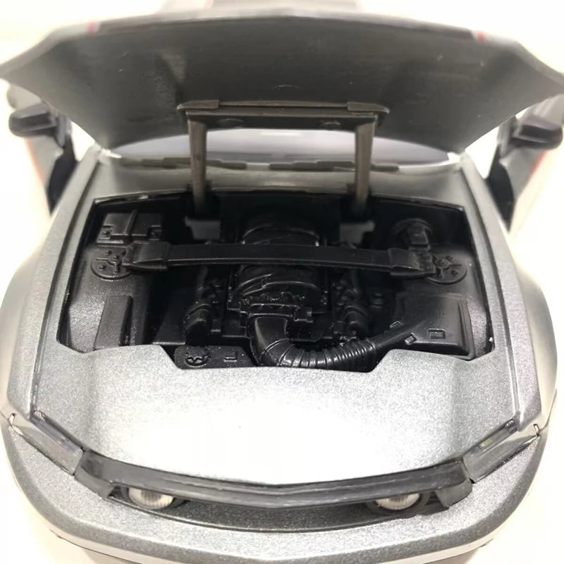 1:24 2010 Ford Mustang GT