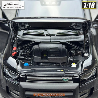 1:18 New 2020 Land Rover Defender 90