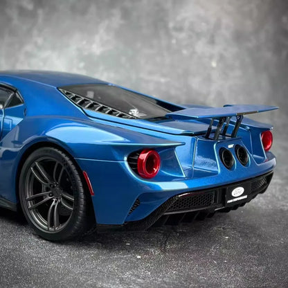 1:18  FORD GT 2017