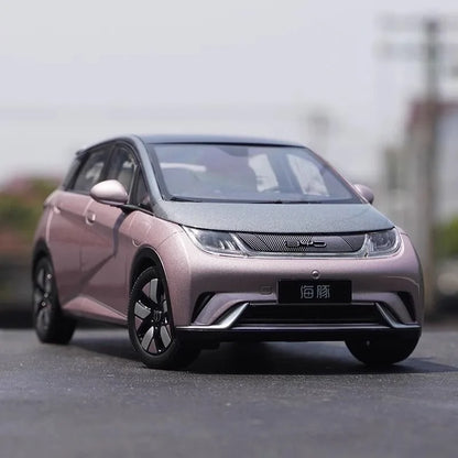 1:18 BYD Dolphin