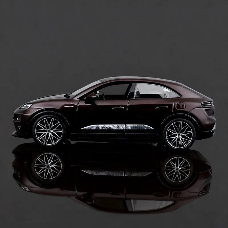 1:24 Porsche Macan EV
