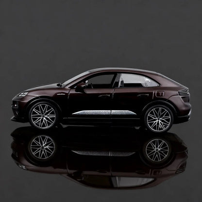 1:24 Porsche Macan EV