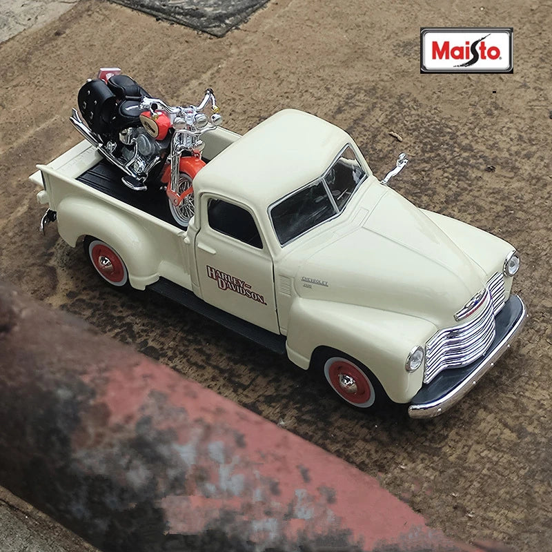 1:24 Ford F1 F350 Chevrolet 3100 Pickup + Motorcycle