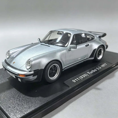 1:18 Porsche 911 930 Turbo 33 1977