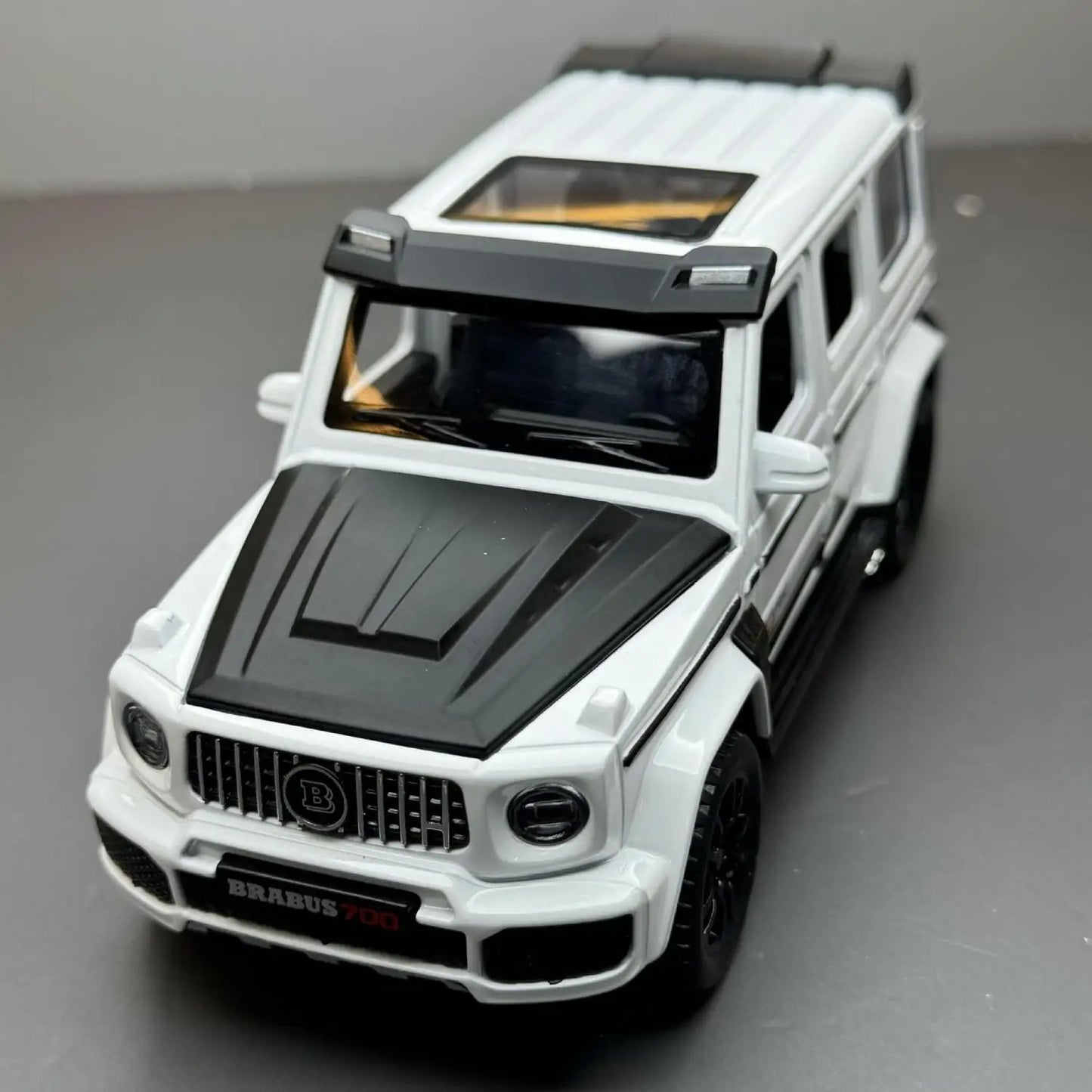1:32 Mercedes-Benz G700