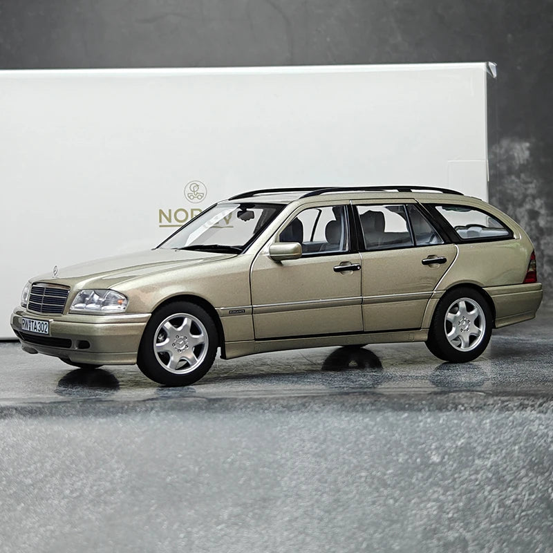 1:18 Mercedes-Benz  C-Class T-Model 1997 Smokesilver