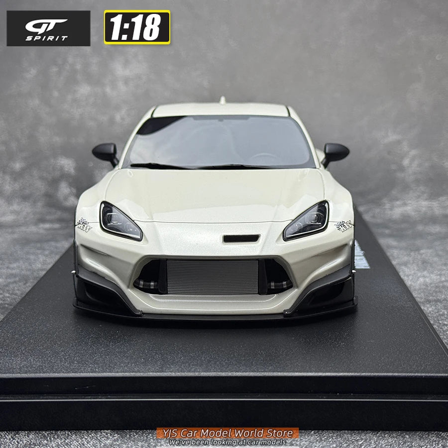 1:18 Toyota GR86