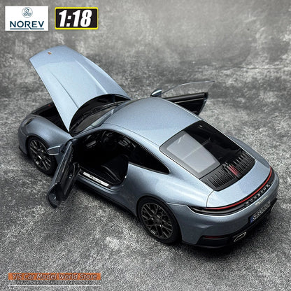 1:18 Porsche 911 Carrera 2024 964