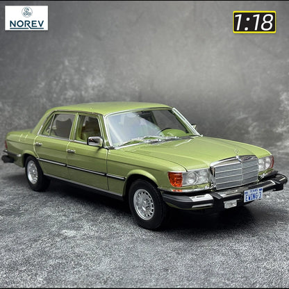 1:18 Mercedes-Benz 450 SEL